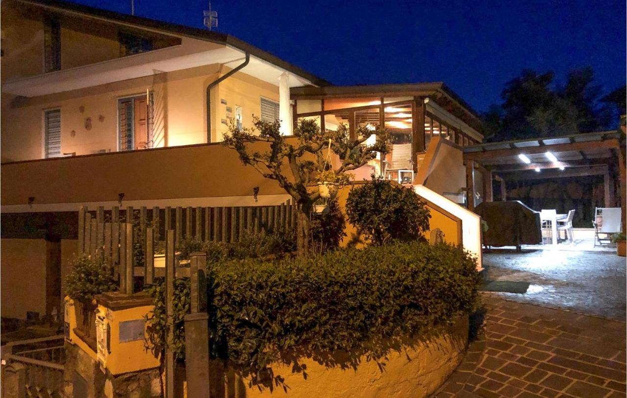 Maison Des Fleurs Massarosa Exterior foto